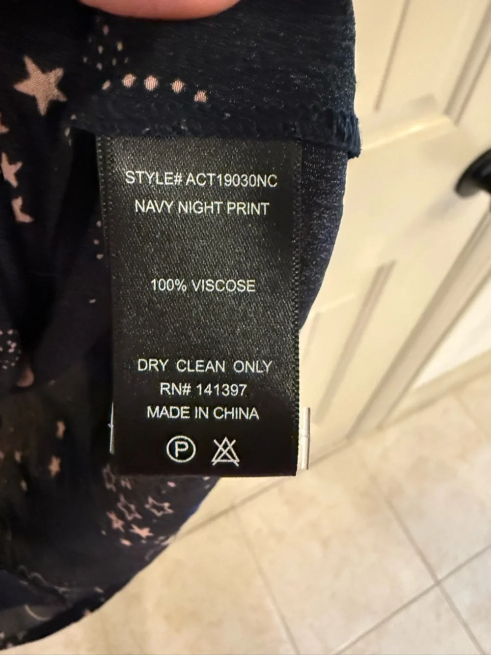 ASTR the Label Mabry Tie Neck Shit size medium - Picture 7 of 10